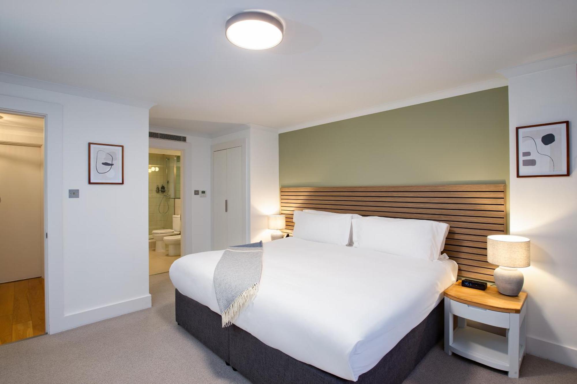 Monarch House - Serviced Apartments - Kensington London Exterior photo